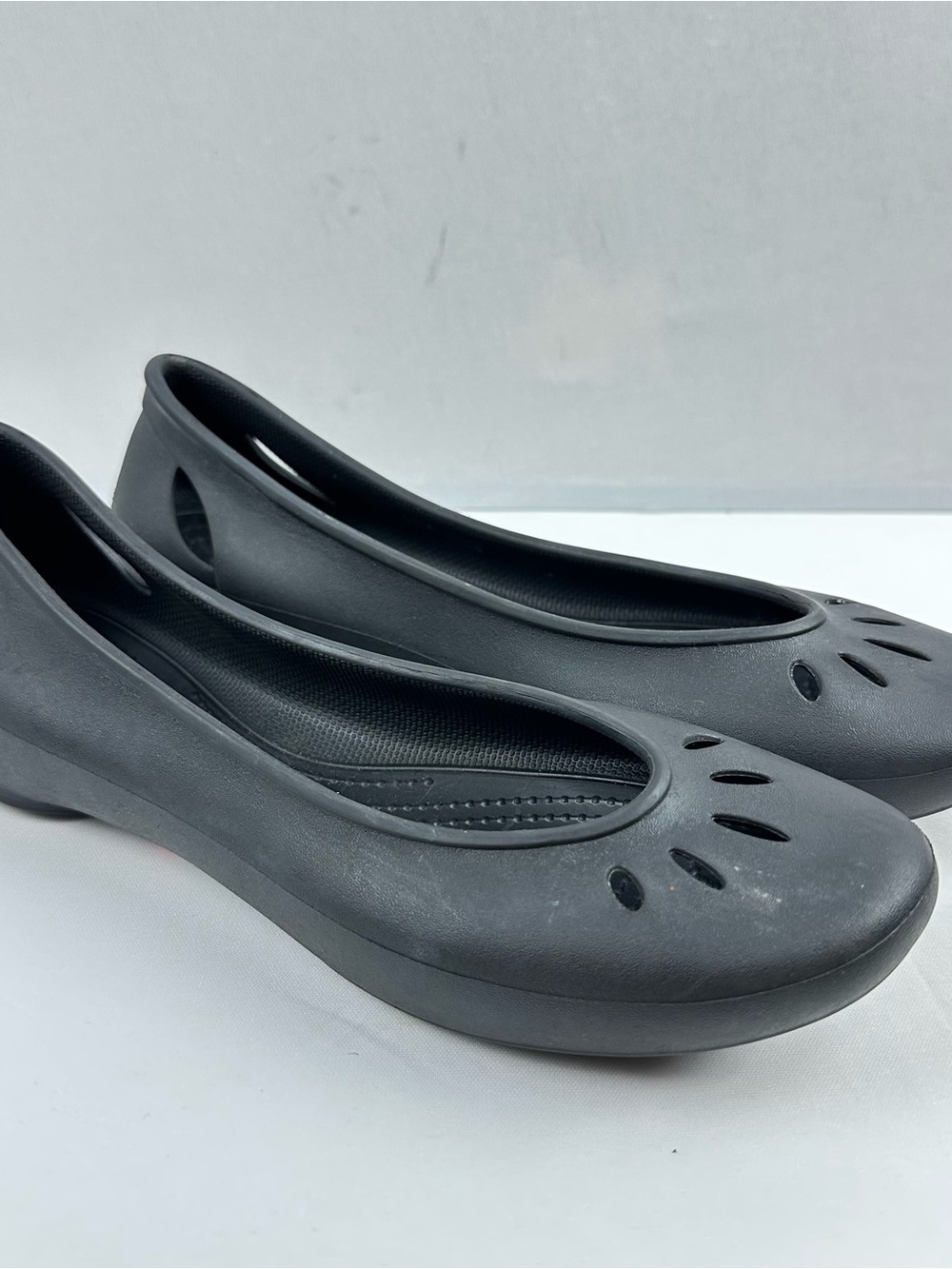 CROCS Women's Black Slip-On Ballet Flats with Cutout Detail